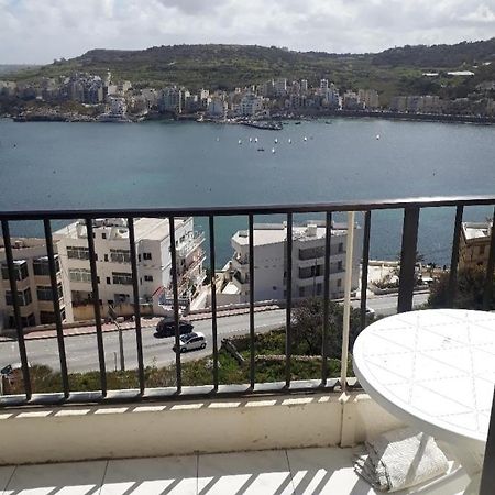 Private room in wonderful sea view apartment St. Paul's Bay Buitenkant foto