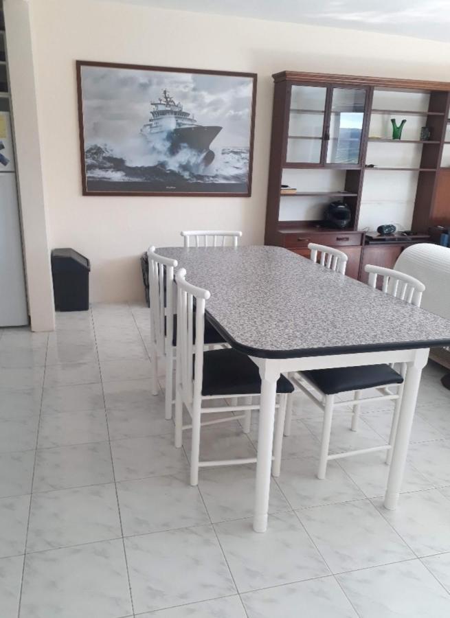 Private room in wonderful sea view apartment St. Paul's Bay Buitenkant foto