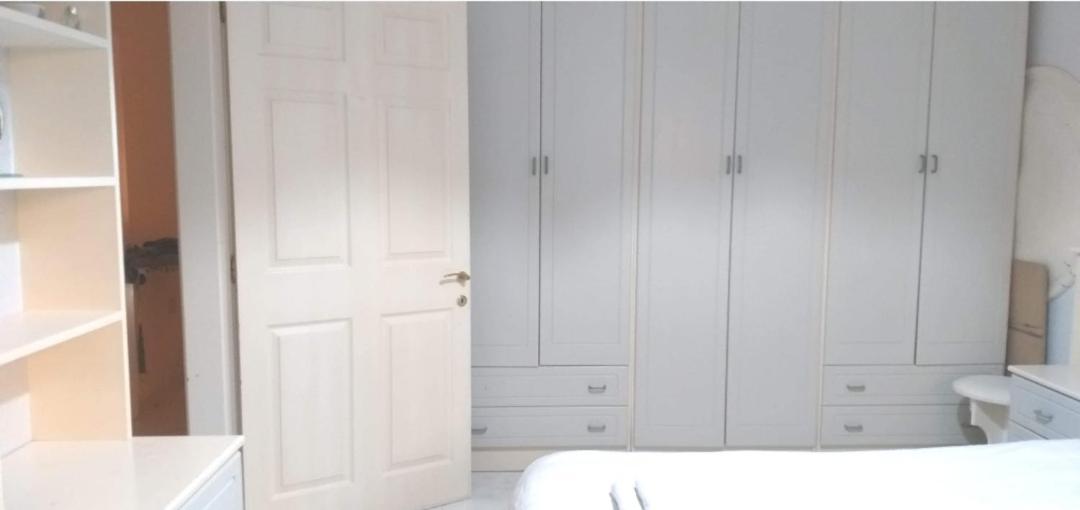 Private room in wonderful sea view apartment St. Paul's Bay Buitenkant foto